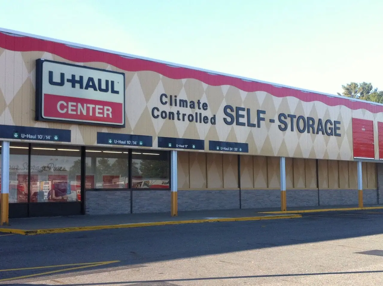 Self-Storage at U-Haul, RV storage in Salisbury