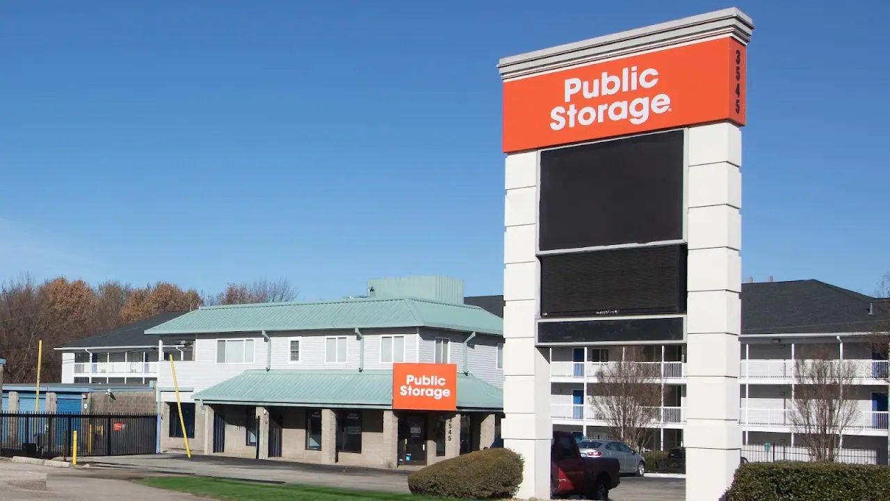 Public Storage, RV storage in Memphis