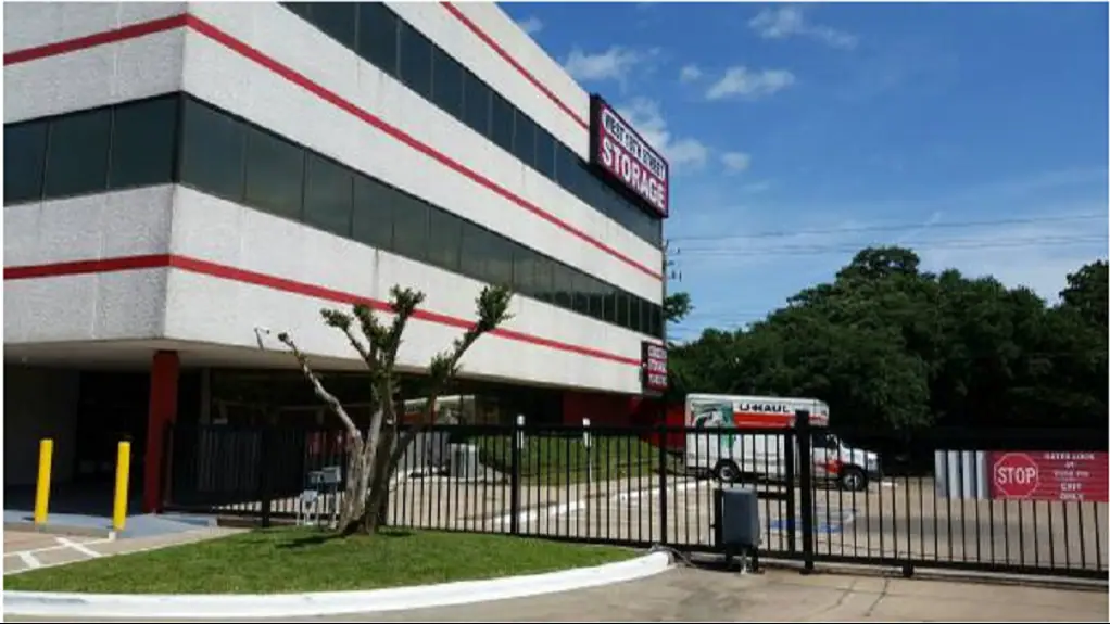 West 18th Street Storage, RV storage in Houston