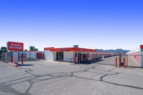 Public Storage photo 2