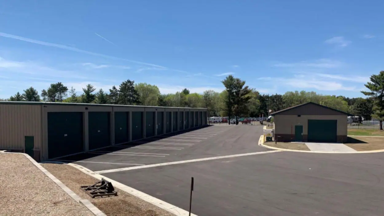Sharp Storage Boat & RV - South, RV storage in Elk River