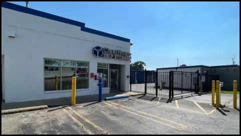 ClearHome Self Storage in Blue Island, IL