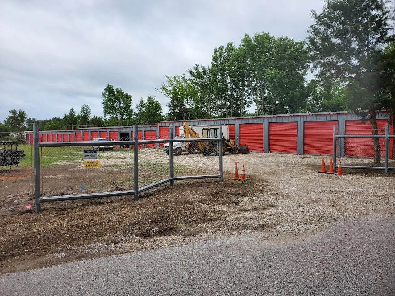 Riverside Storage, RV storage in Huntsville