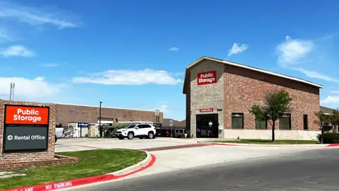Public Storage in Frisco, TX