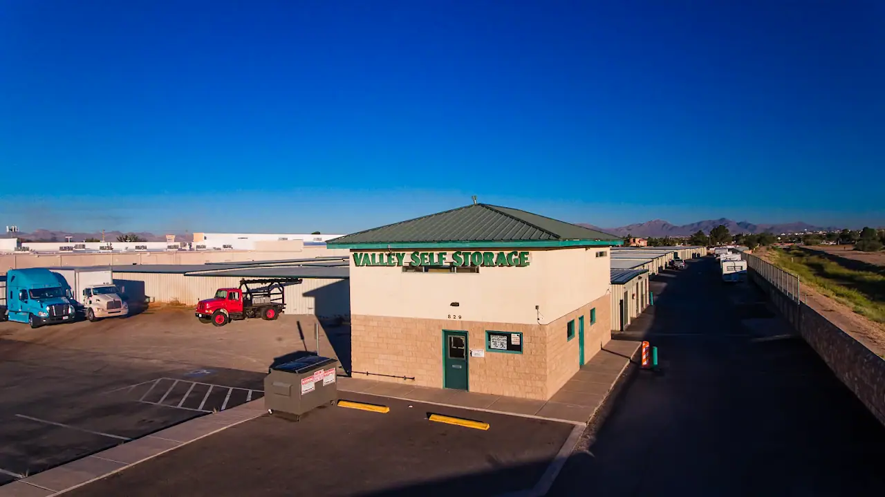 El Paso Storage Units - Valley Self Storage, RV storage in El Paso