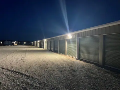 LakeSide Storage photo 3