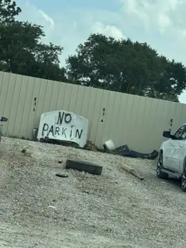 TRUX Parking photo 2
