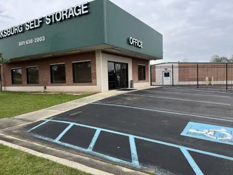 Vicksburg Self Storage photo 3
