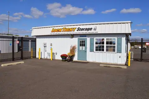 Lock Tight Storage in Zieglerville, PA