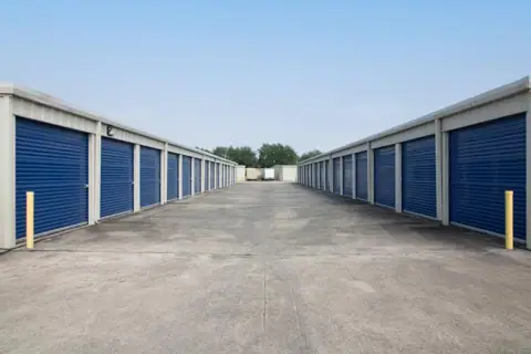 Public Storage photo 2