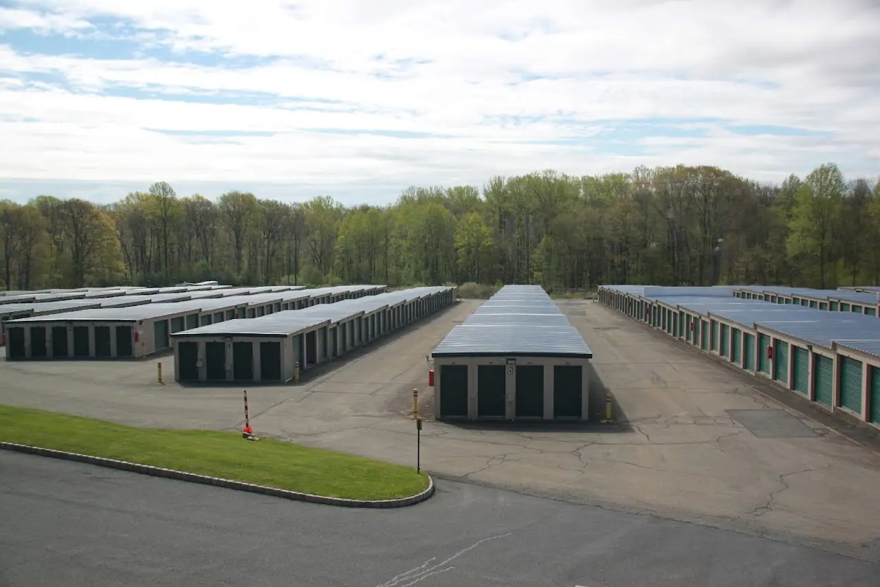 E-Z Storage, Inc., RV storage in Hackettstown