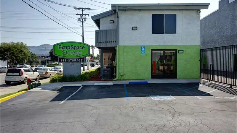 Extra Space Storage, RV storage in Burbank