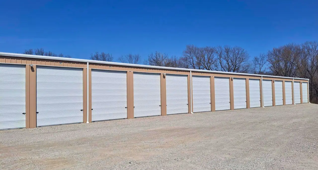 169 Storage - Trimble, RV storage in Trimble