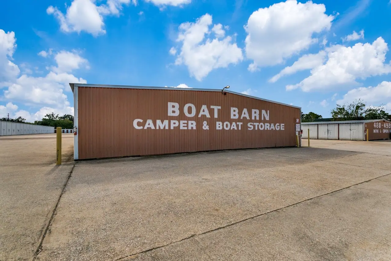 Boat Barn Storage, RV storage in Webster