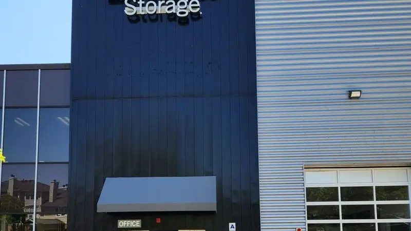 Extra Space Storage, RV storage in Naperville