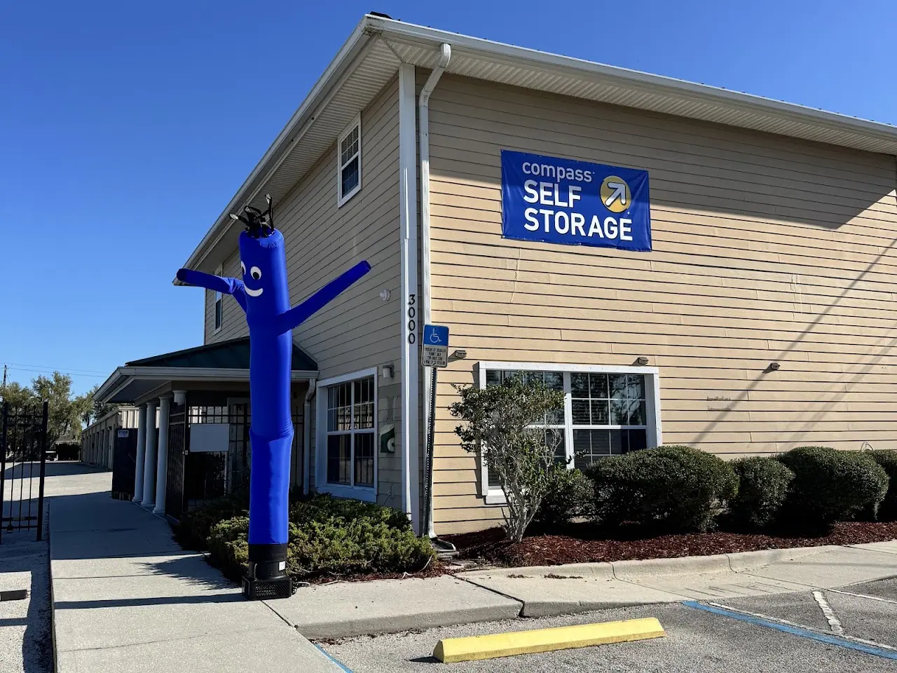 Compass Self Storage, RV storage in Mulberry
