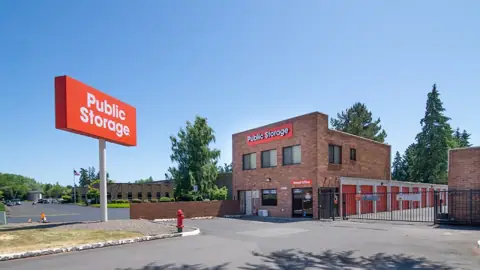 Public Storage photo 2