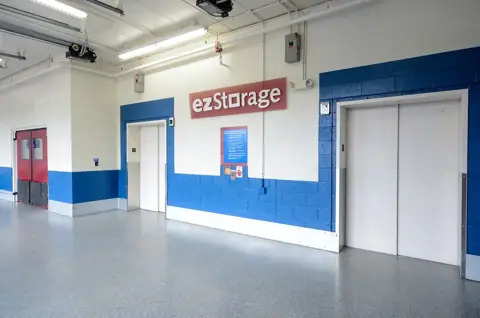Public Storage photo 2