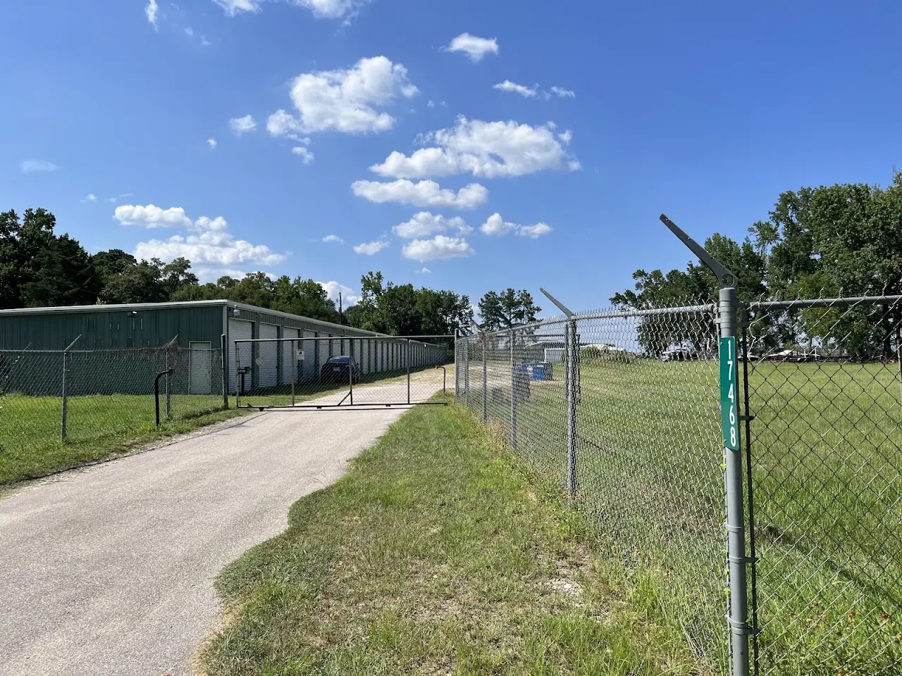 Our Storage Boat/RV Lake Conroe, RV storage in Montgomery