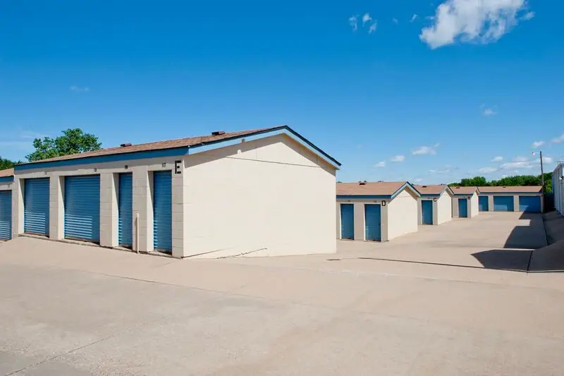 American Self Storage #4, RV storage in Midwest City