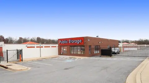 Public Storage photo 2