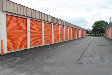 Public Storage photo 2
