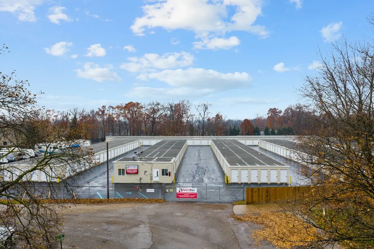 SpareBox Storage, RV storage in South Lyon