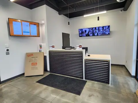 Public Storage photo 2