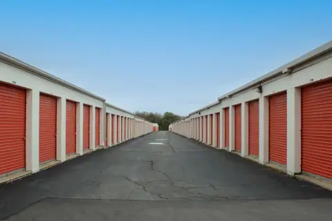 Public Storage photo 3