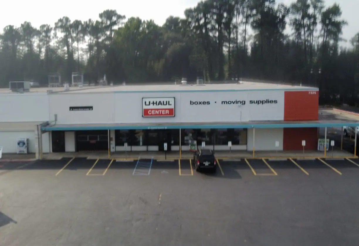 Self-Storage at U-Haul, RV storage in Columbia
