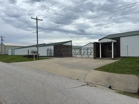 Bolivar 24-7 Storage in Bolivar, MO