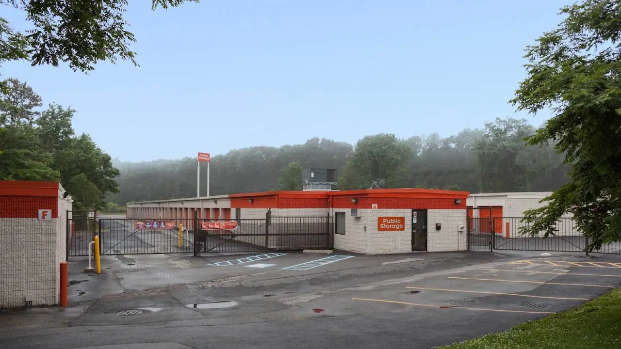 Public Storage, RV storage in North Providence