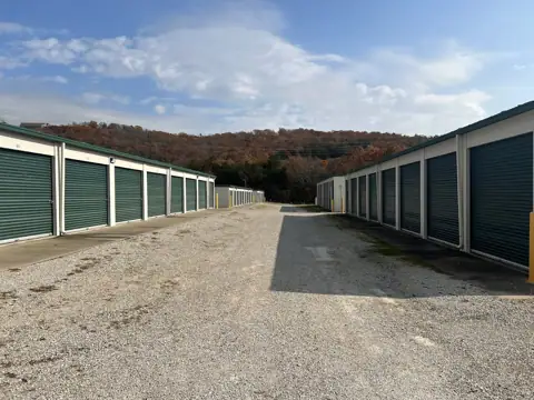 Lakeside Storage in Hollister, MO