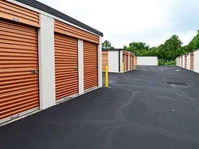 Storage Zone Self Storage and Business Centers in Bradenton, FL