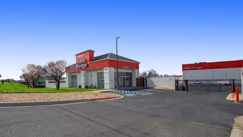 Public Storage in Hyattsville, MD