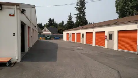 Public Storage photo 2