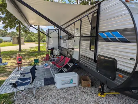 Adventure rv rentals and RV Repair at lake of the ozarks photo 3