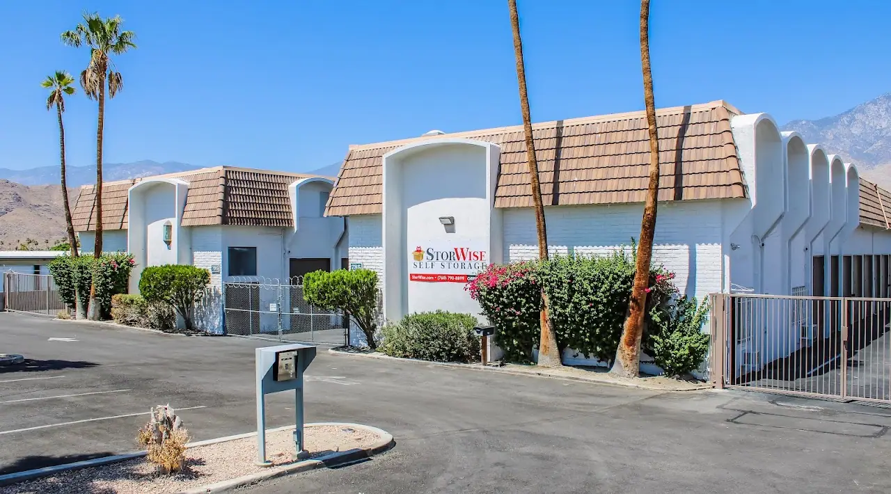 StorWise Self Storage, RV storage in Palm Springs