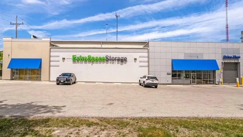Extra Space Storage, RV storage in Milwaukee