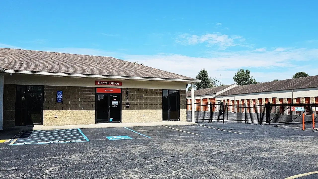 Public Storage, RV storage in Sellersburg