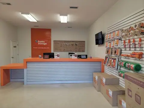 Public Storage photo 3