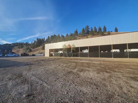 Lolo Peak Storage photo 2