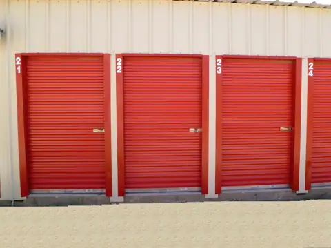 Carmel Creek Self Storage in Hutto, TX
