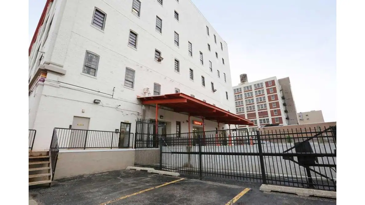 Public Storage, RV storage in Chicago