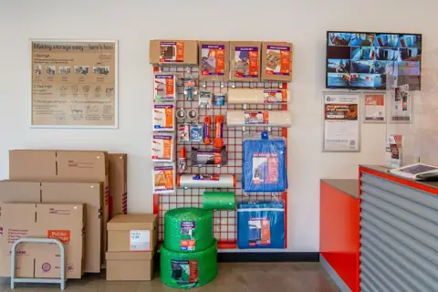 Public Storage photo 2