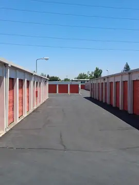 Public Storage photo 2