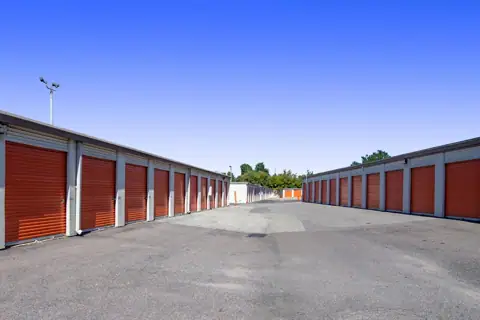 Public Storage photo 3