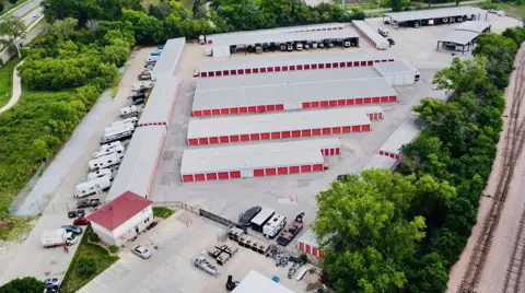 Big Red Self Storage photo 2