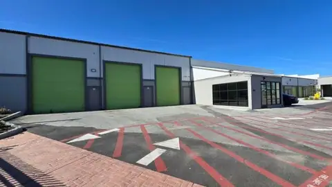 Extra Space Storage in Salinas, CA