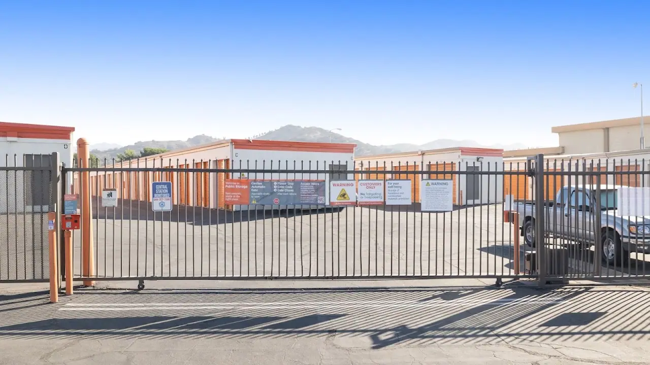 Public Storage, RV storage in Sun Valley